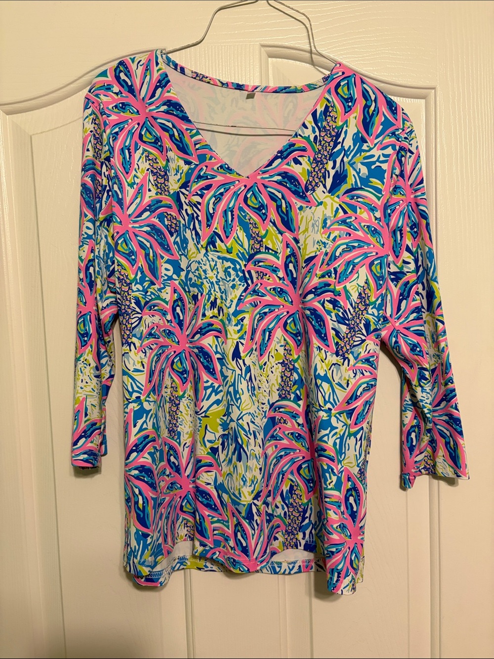 Lulu-B Tropical Floral V-Neck Blouse in Pink, Blue, Green